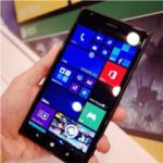 微軟服軟谷歌？Windows Phone未來或?qū)⒓嫒軦ndroid