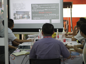 商務(wù)局葉局、范局、殷處長(zhǎng)等領(lǐng)導(dǎo)親臨橙樹指導(dǎo)外貿(mào)跨境電商工作